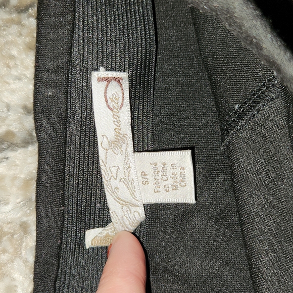 Fit to Flare skirt - Picture 2 of 3